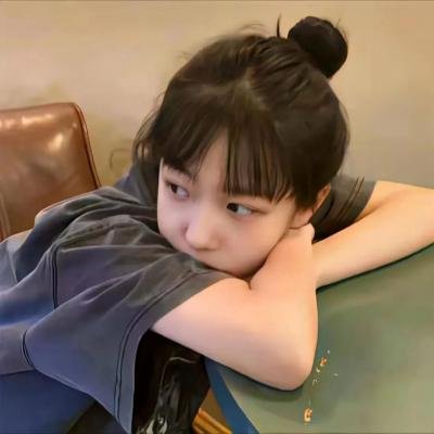 圈子里的男孩