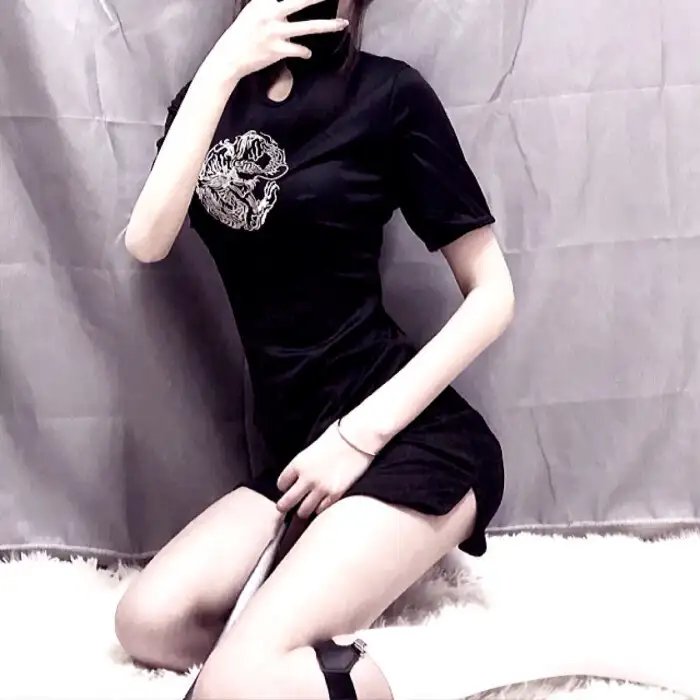 哥吉拉对黑多拉